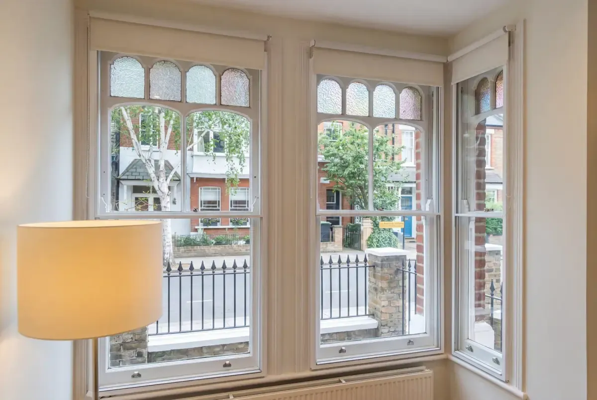 Secondary glazing installation in Hammersmith, Fulham & Putney: Conservation area bay, Putney